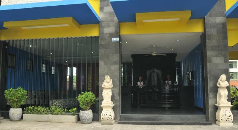 Arya Hotel & Spa Kuta Lombok Exteriör bild